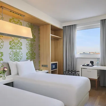 Nh Otel Ludwigsburg